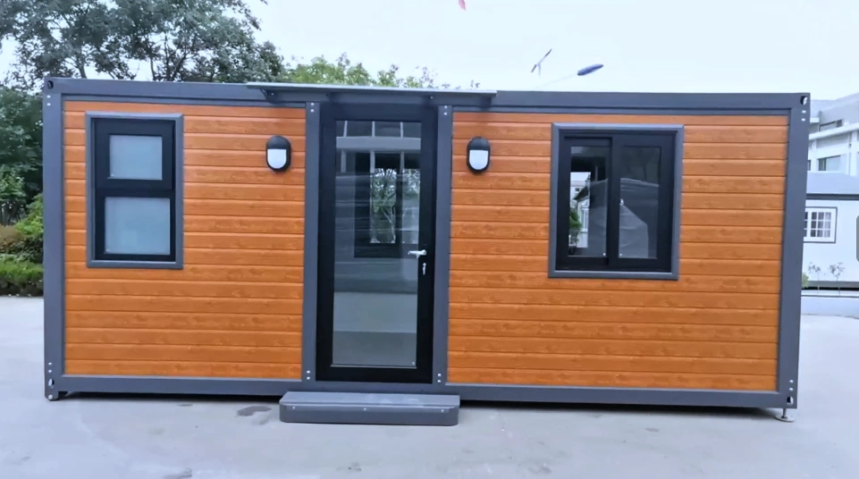  0212-20 Portable Office Type D with a chicken-winged wood Exterior Display Vide