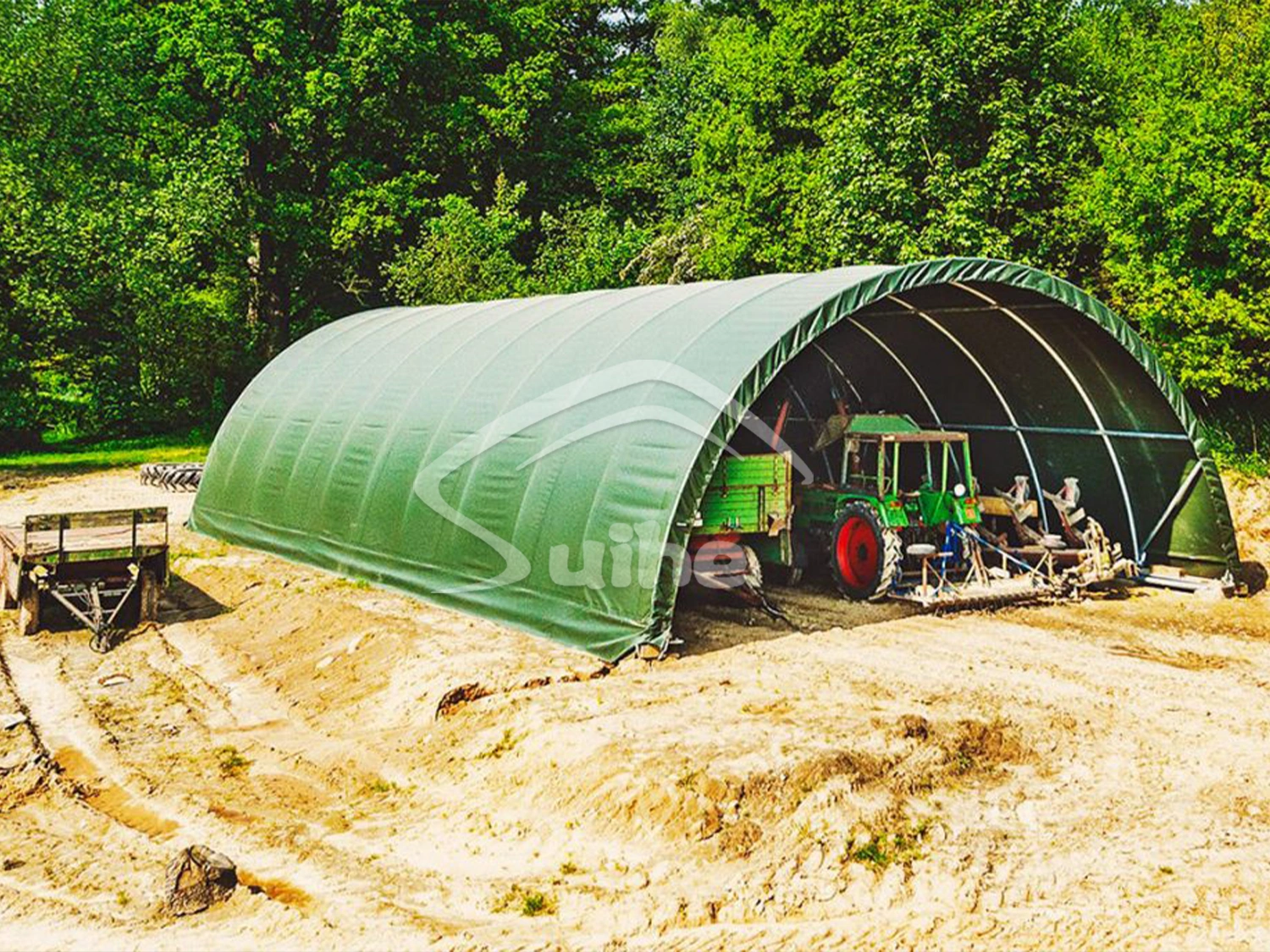 Rundbogenhalle-Nutzung-1200-01-1030x688